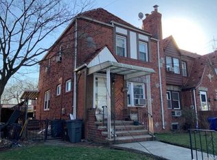 22708 141st Ave, Springfield Gardens, NY 11413