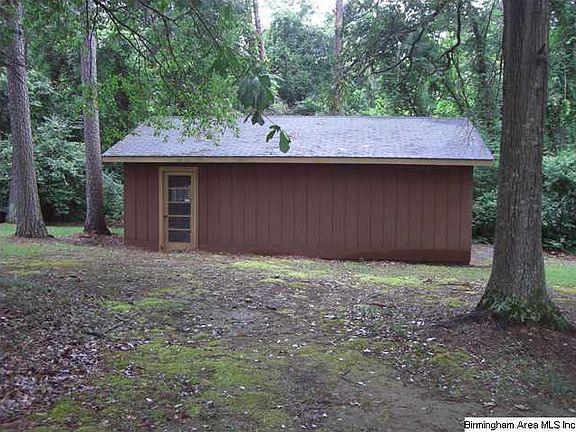 3rd image of 180 Mimosa Dr