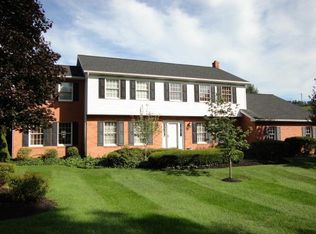 238 Greenbriar Rd, Lewistown, PA 17044