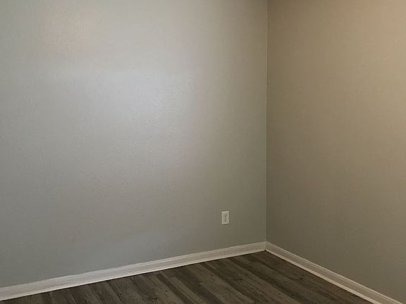 2nd image of 1150 Bradley St