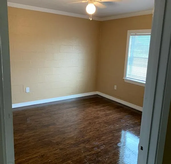 7621 County Road 2193 — Photo 11