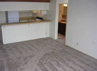 5072 W Point Loma Blvd APT B, San Diego, CA 92107