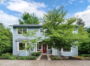 3709 SW Vesta St, Portland, OR 97219