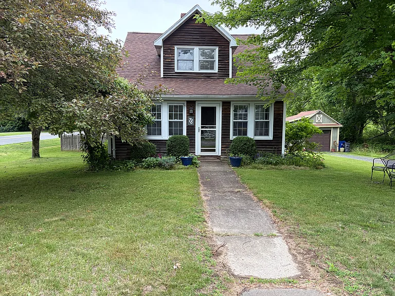 78 Old Amherst Rd — Photo 1