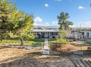 22977 El Centro Rd, Apple Valley, CA 92307