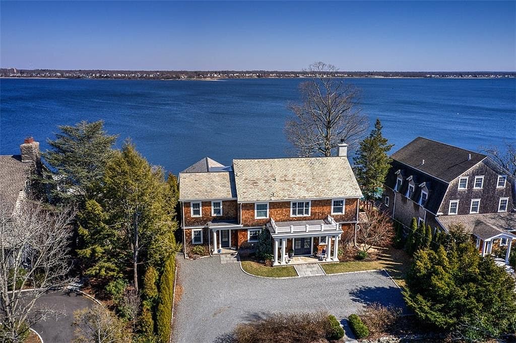 52 Fort Ave, Cranston, RI 02905 Zillow