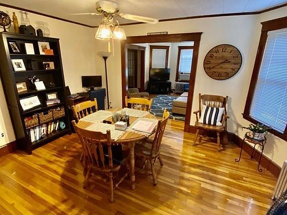 3rd image of 120 Willard St #2