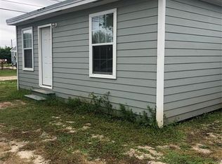 727 W 6th St, Freeport, TX 77541