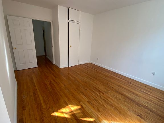 4th image of 1109 1st Ave APT 5B