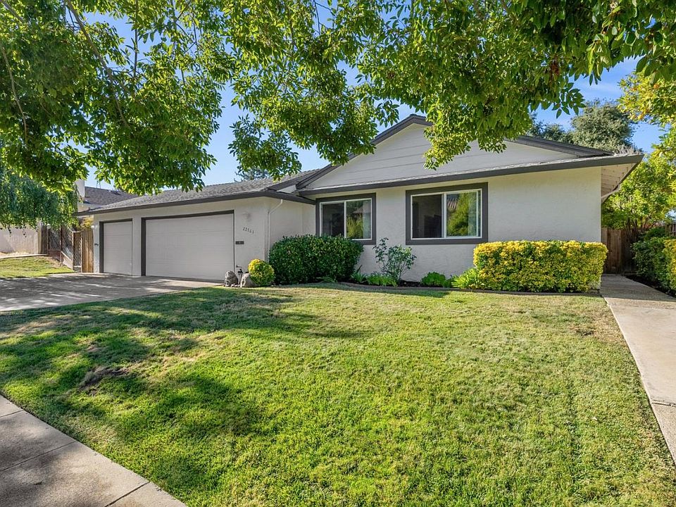 1st image of 22763 Voss Ave