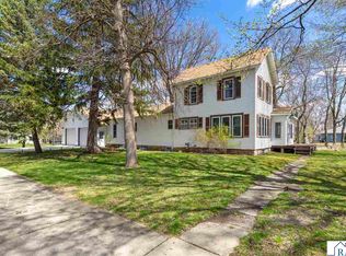 309 2nd Ave NE, Mapleton, MN 56065