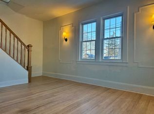 214-06 36th Ave #2R, Bayside, NY 11361