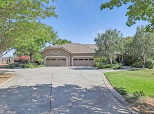 10000 Walter Welsher Ct, Gilroy, CA 95020