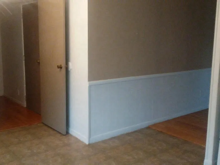 3351 N Kinser Pike — Photo 8
