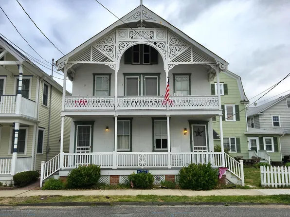 35 1/2 Olin St, Ocean Grove, NJ