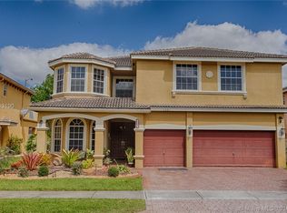 1363 SW 161st Ave, Pembroke Pines, FL 33027
