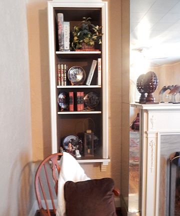 Built-In Bookcase/Liv Rm