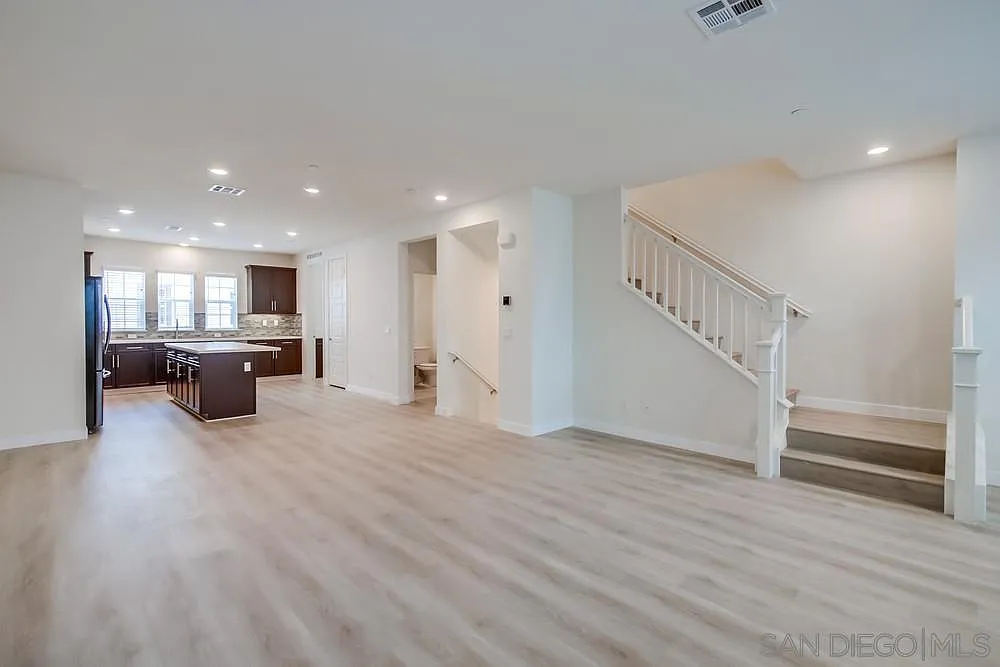 Building Photo - 12962 Peppergrass Creek Gate #43