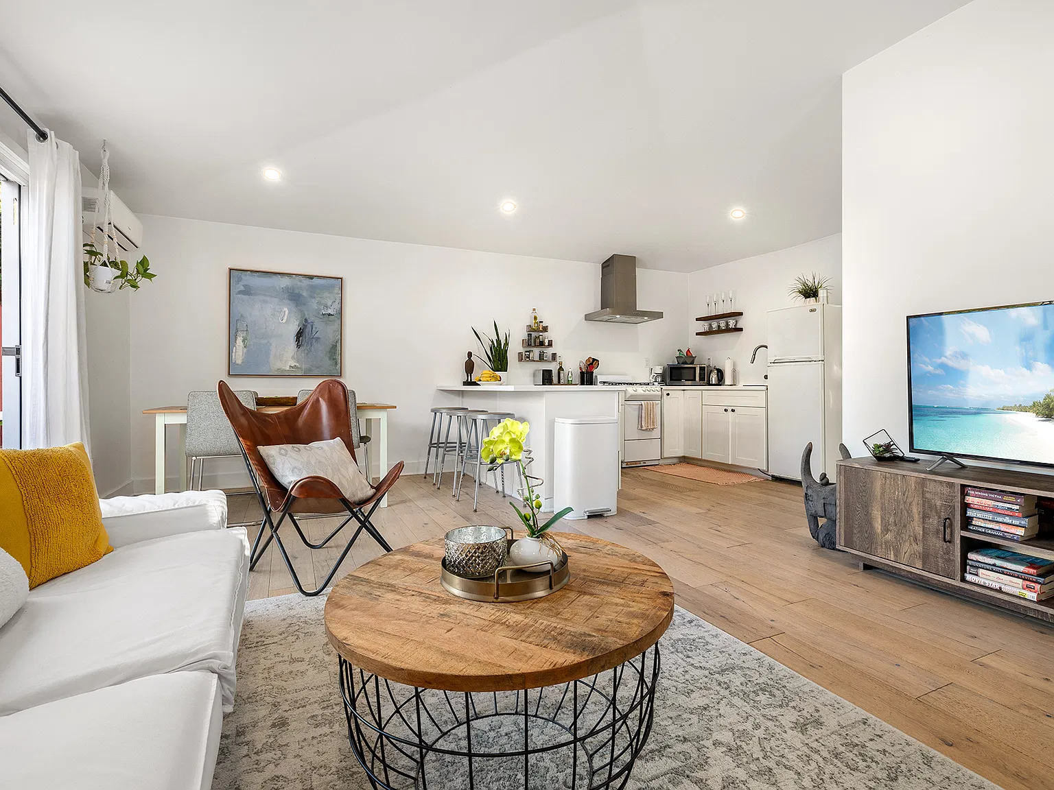 1 bed, 750 sqft, $3,450 — Photo 1