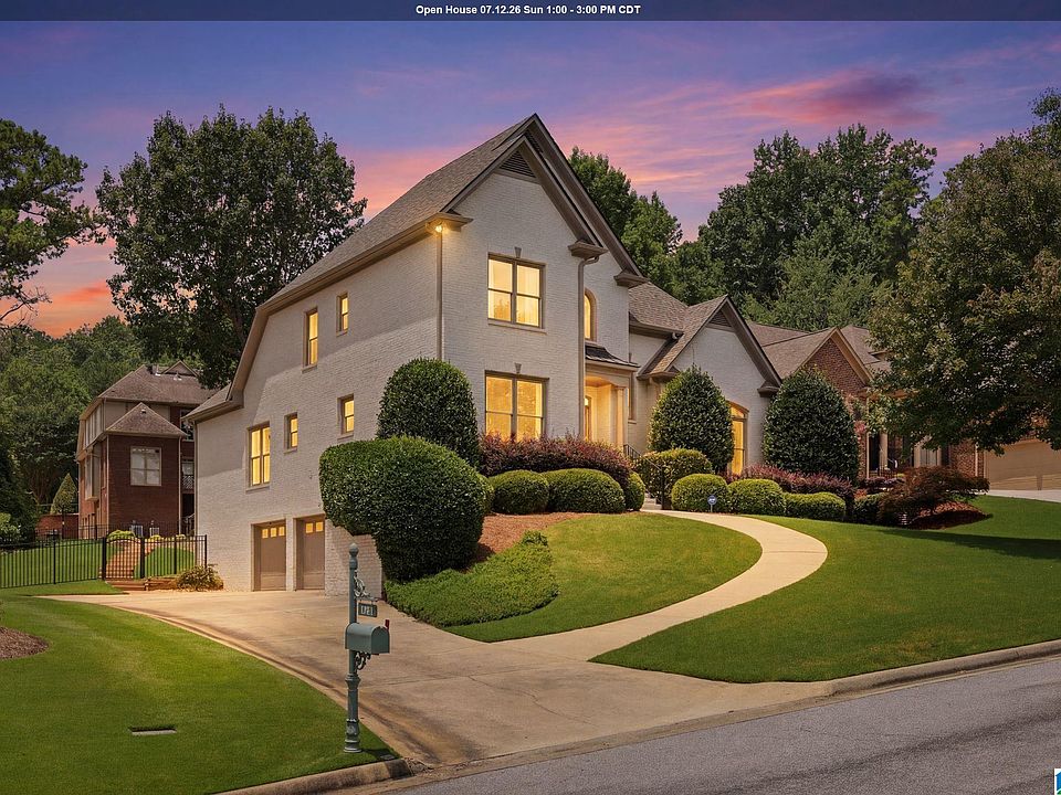1st image of 1021 Sandhurst Cir