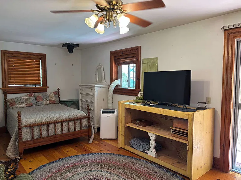 5030 Newtown Rd — Photo 11