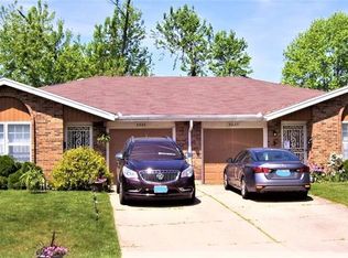 5227 Greencroft Dr, Trotwood, OH 45426