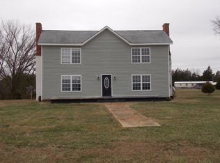 1717 Hall Rd, La Crosse, VA 23950