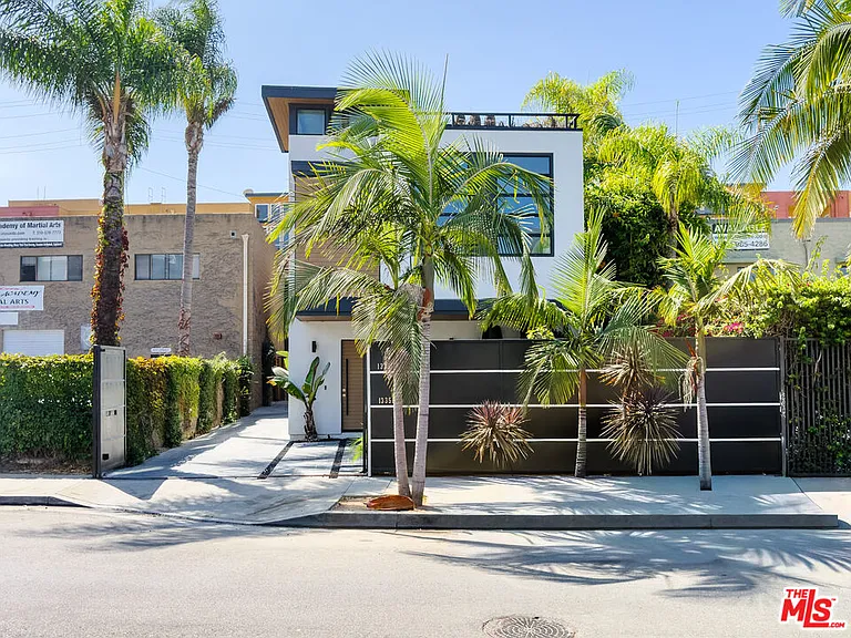 13356 Beach Ave #1/2 — Photo 1