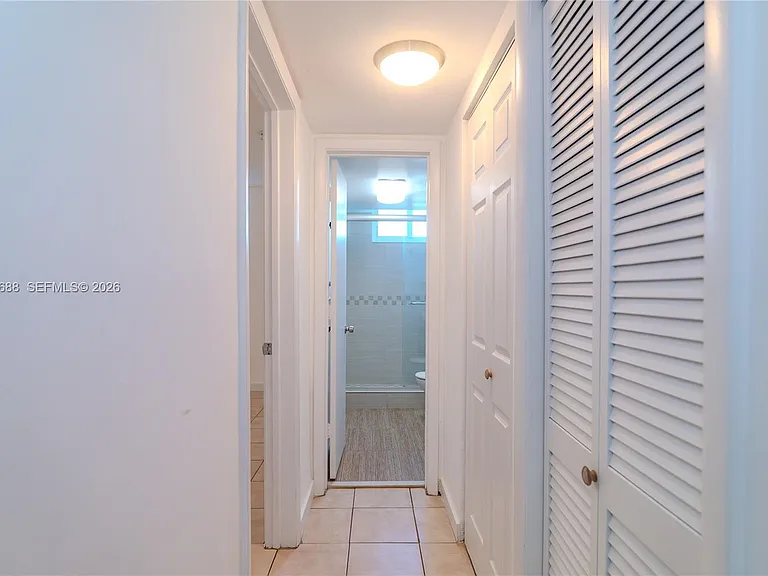 921 Jefferson Ave #3C — Photo 17