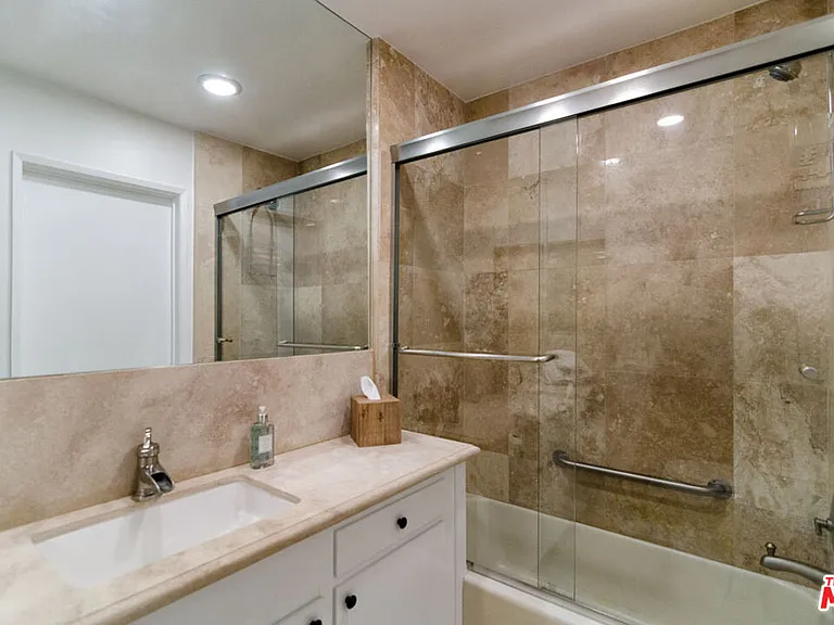 22626 Pacific Coast Hwy #12 — Photo 20