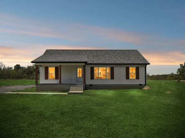 339 Oakmere Ln, Lafayette, TN 37083