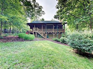 124 Starling Ln, Lake Lure, NC 28746