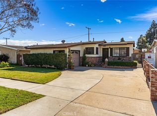 2858 E 220th Pl, Carson, CA 90810
