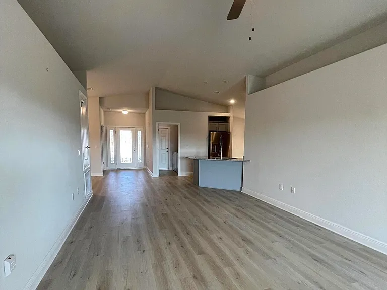 3851 Redbud Way — Photo 13