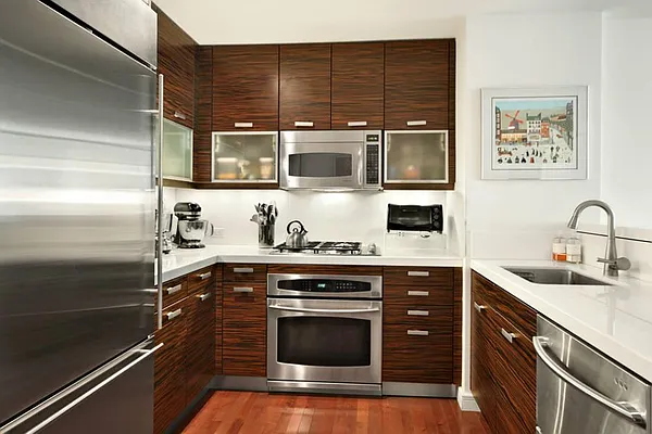 Sold by Town Residential | media 4