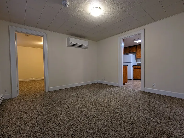 175 Ash St — Photo 6