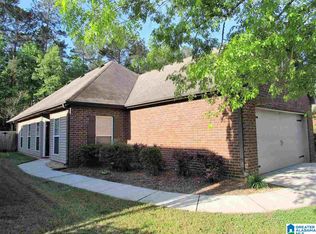 5223 Promenade Dr, Trussville, AL 35173