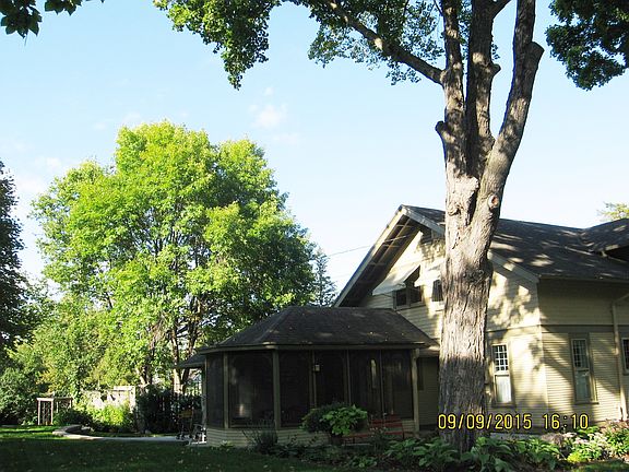 3rd image of 630 S Cedar Ave