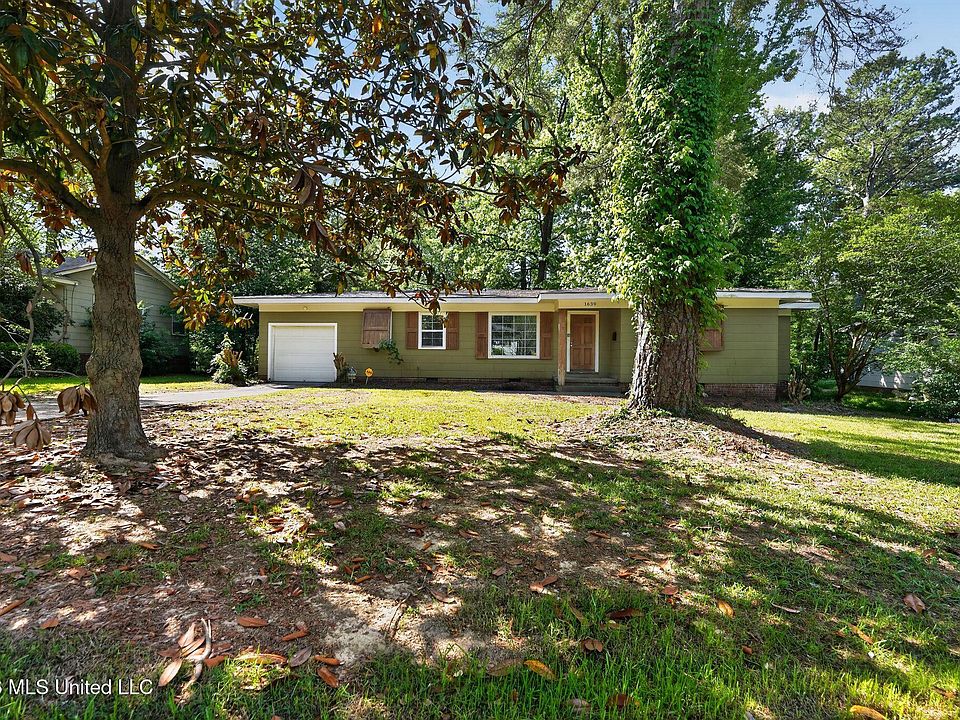 1st image of 1639 Lockwood Ave