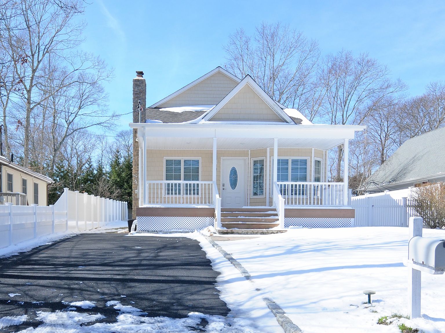 770 Bray Ave, Laurel, NY 11948 Zillow