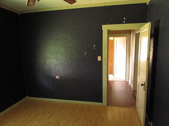 5th image of 307 Leblanc Dr