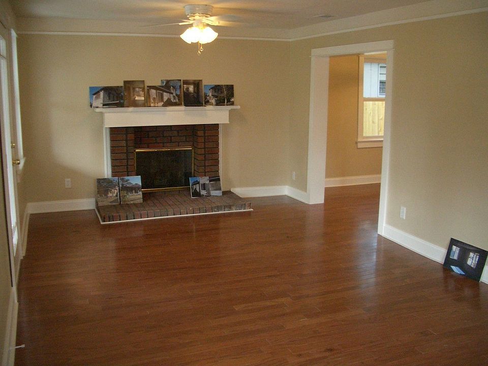 2nd image of 5809 N Cherokee Ave