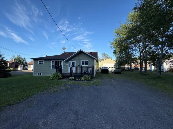 74 Main Street, Little Burnt Bay, NL A0G3B0