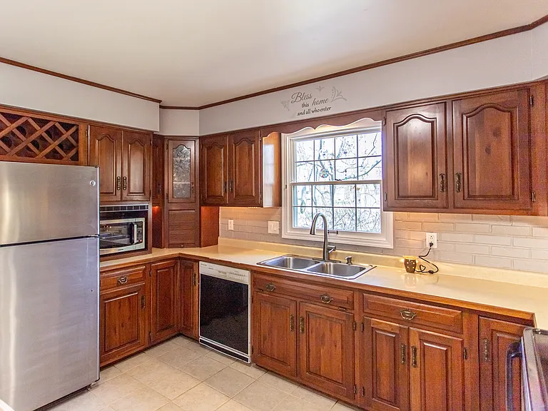 4097 Longhill Dr SE — Photo 8
