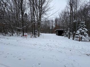 W13470 Eagle River Rd, Silver Cliff, WI 54104