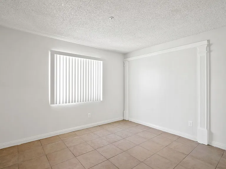 8244 Beech Avenue — Photo 6