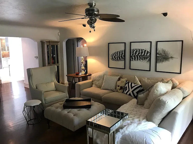 747 S Clayton St — Photo 9
