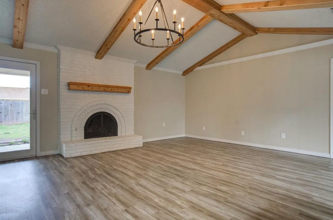 3 bed, 1598 sqft, $1,675 — Photo 3