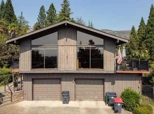 1571 Angelcrest Dr, Medford, OR