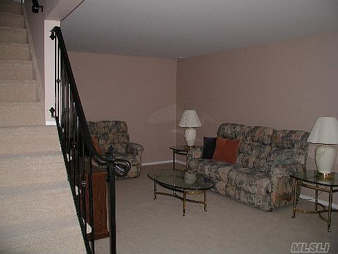 4th image of 1 Alhambra Dr